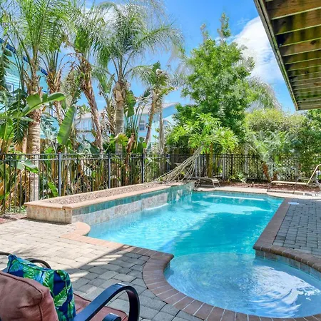 Sunsetter Villa
